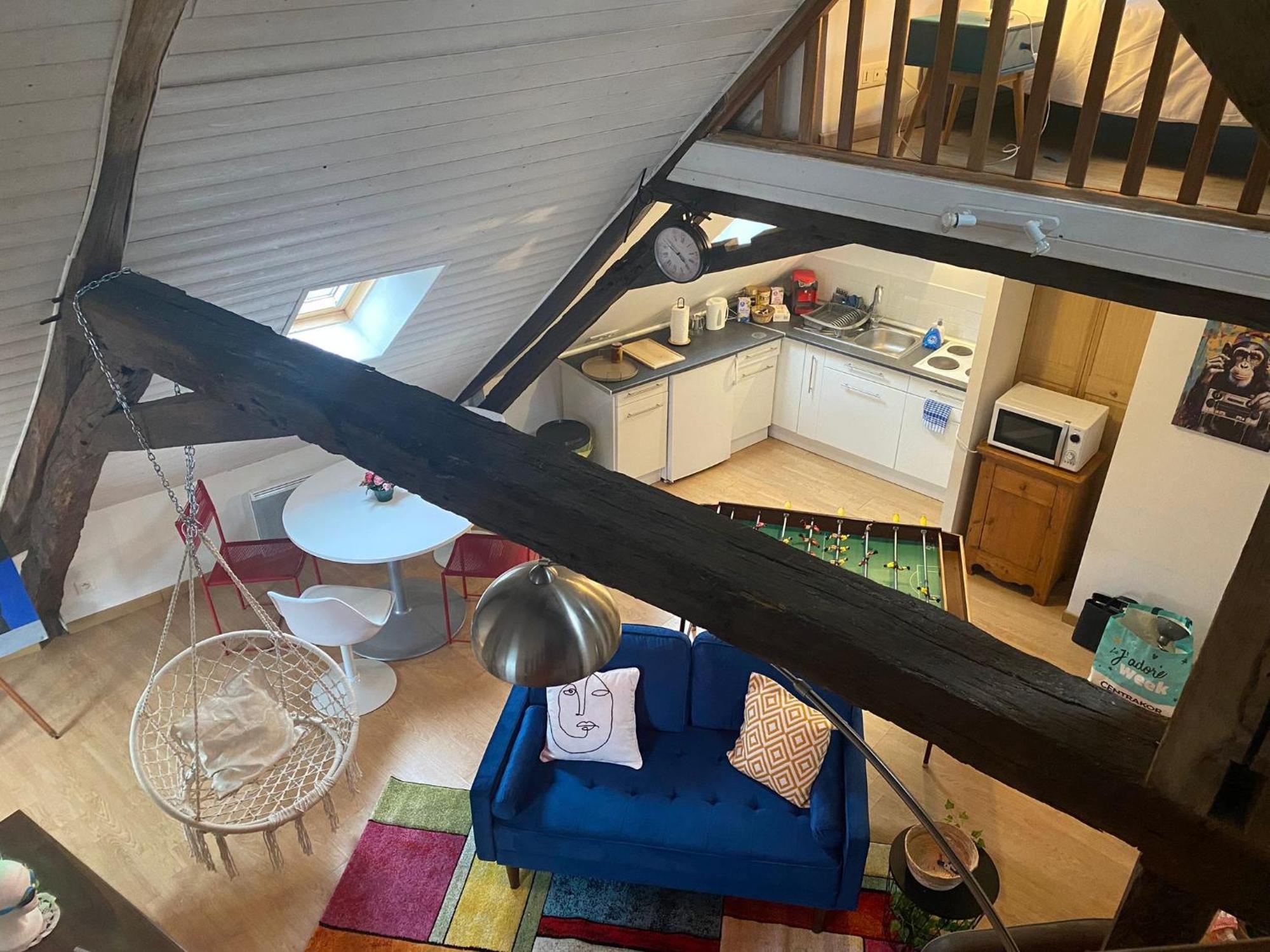 Appartement, Cite Medievale Лаон Екстериор снимка